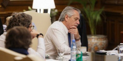 Alberto Fernández dialogó con Zelenski y manifestó su apoyo a toda negociación por la paz