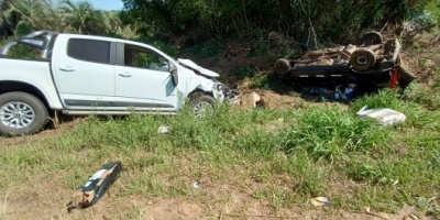 Dos muertos tras un choque entre una camioneta y un utilitario en una ruta de Corrientes