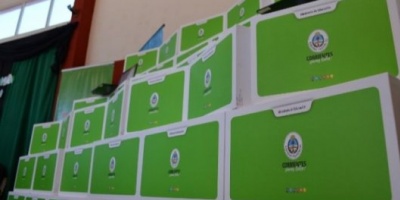 Alumnos de cinco escuelas de Virasoro recibieron sus netbooks