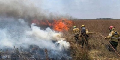 Corrientes registra catorce focos de incendio en diez localidades