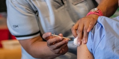 Salud Pública recuerda quiénes deben recibir la vacuna antigripal y refuerzos por Covid-19