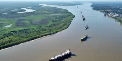 Hidrovía: "Argentina analiza el precio del peaje a embarcaciones paraguayas"